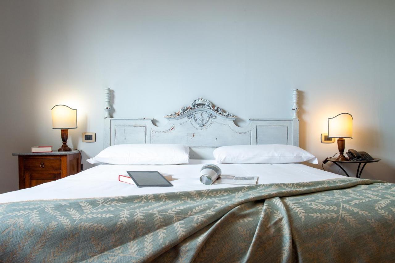 Borgo I Tre Baroni - Spa Suites & Resort Poppi Eksteriør billede