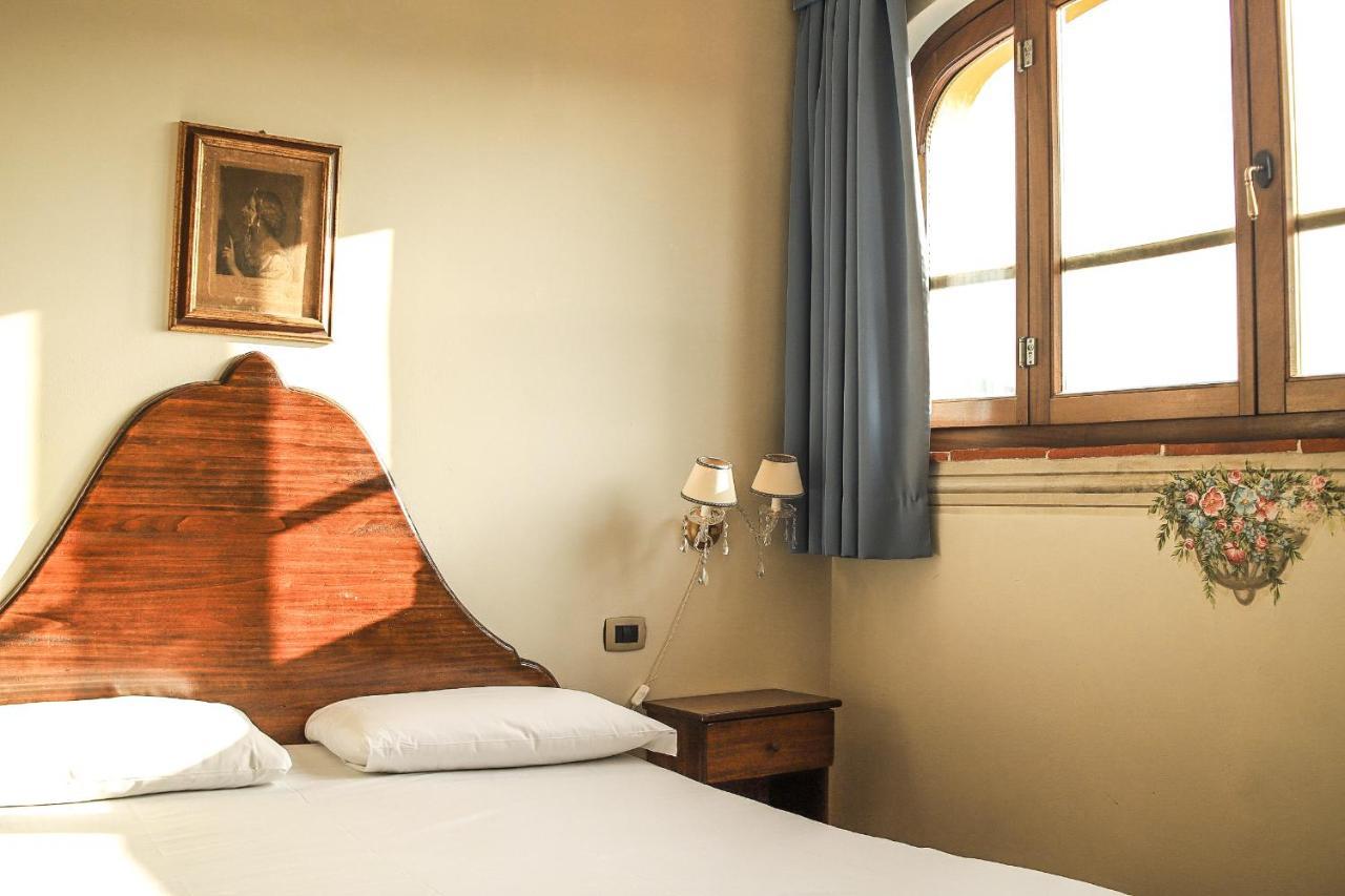 Borgo I Tre Baroni - Spa Suites & Resort Poppi Eksteriør billede